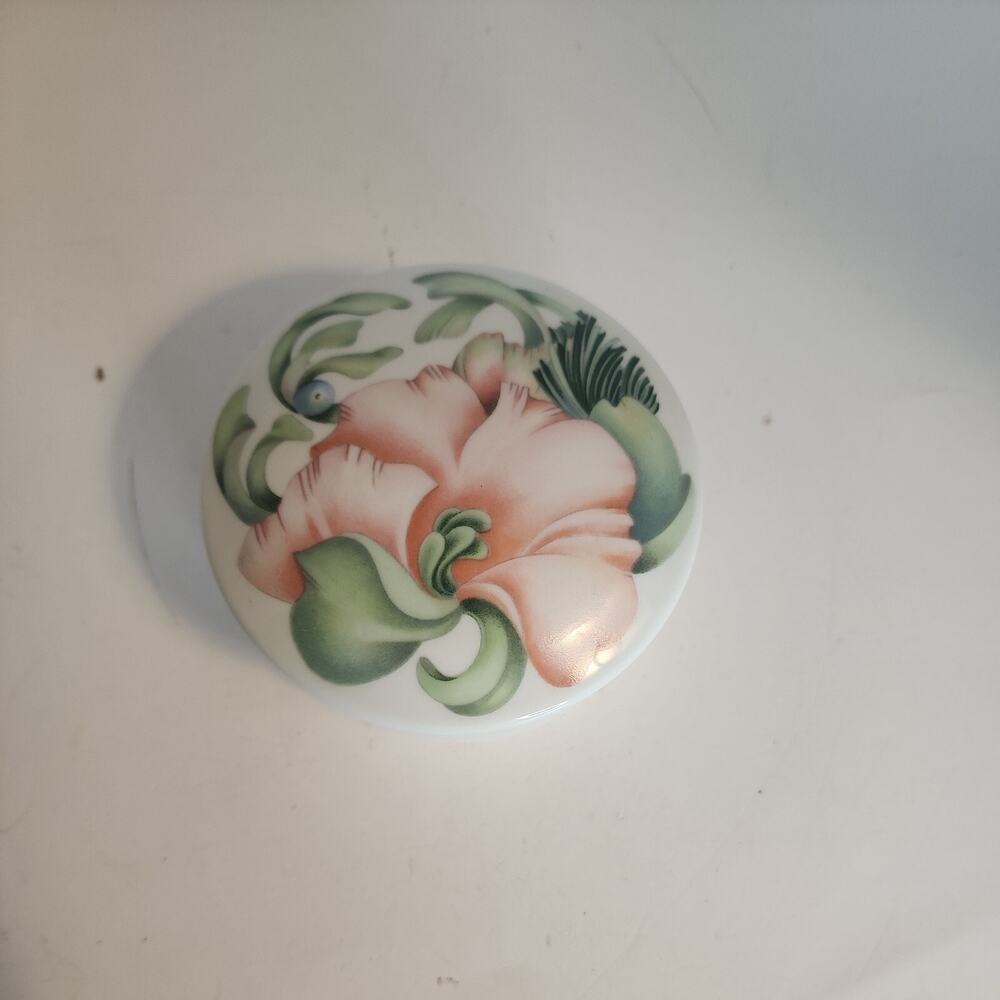 Vtg LIMOGES MNP Trinket Box France Exclusively For Anais Anais Floral 3.5"